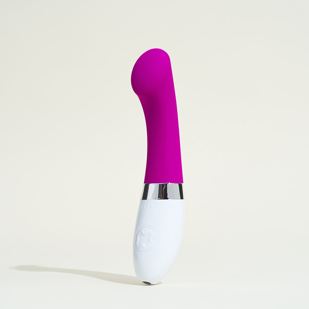 LELO_GIGI_PLUM_PROFIL_WEB_1000x1000_41fc759c-9707-49ce-b8d2-77b7a0a9fecb.jpg